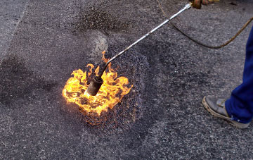 Lyme Regis flat roofing repairs